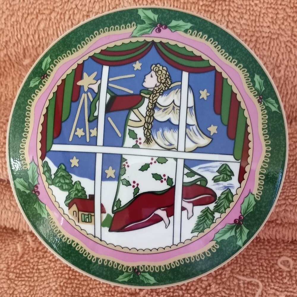 Mikasa Christmas Angel "Angelica" FX081 Trinket Box Candy Dish